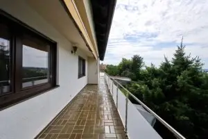 Balkon III