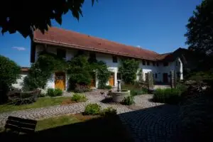 Innenhof III