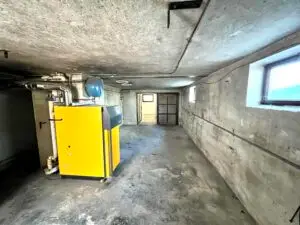Keller
