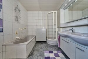 Badezimmer OG