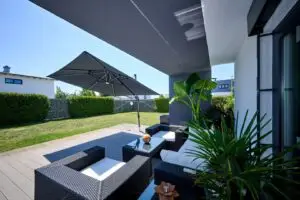EFH Parkstetten Garten _ Terrasse II