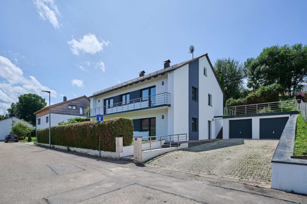 Zweifamilienhaus Bogen Außenansicht III