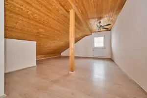 DHH Schwarzach Dachgeschoss I