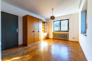 EFH Straubing Kind 1 I