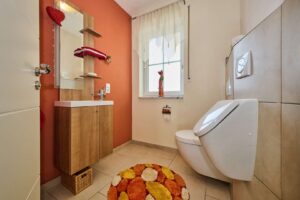 EFH Mintraching Gäste-WC