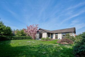 Bungalow Rain Außenansicht