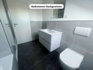 Wohnung Straubing DG Bad II
