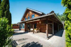 Ranch Eichendorf Terrasse Wohnhaus