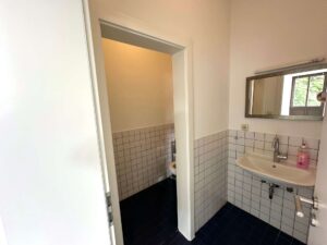 Ladenfläche Straubing Vorraum WC