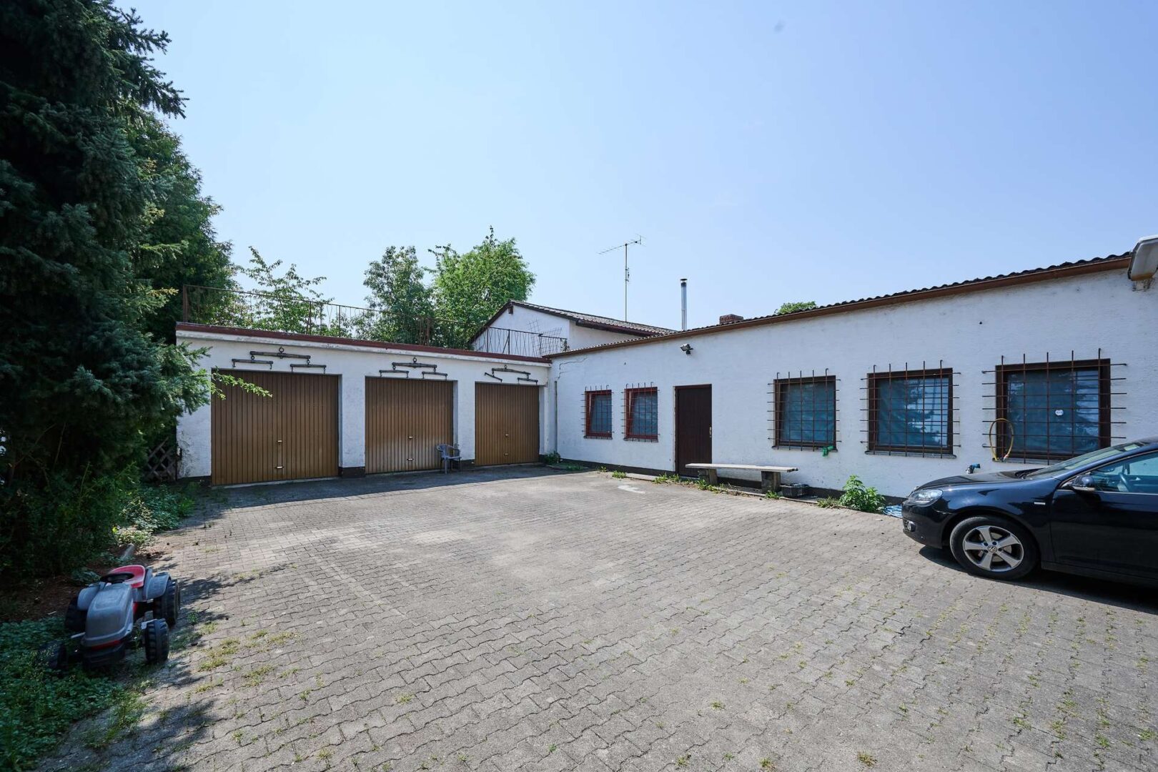 MFH Geiselhöring Hof _ Garage