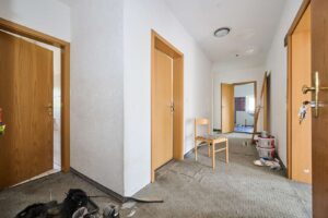 MFH Mallersdorf Flur Wohnung 2
