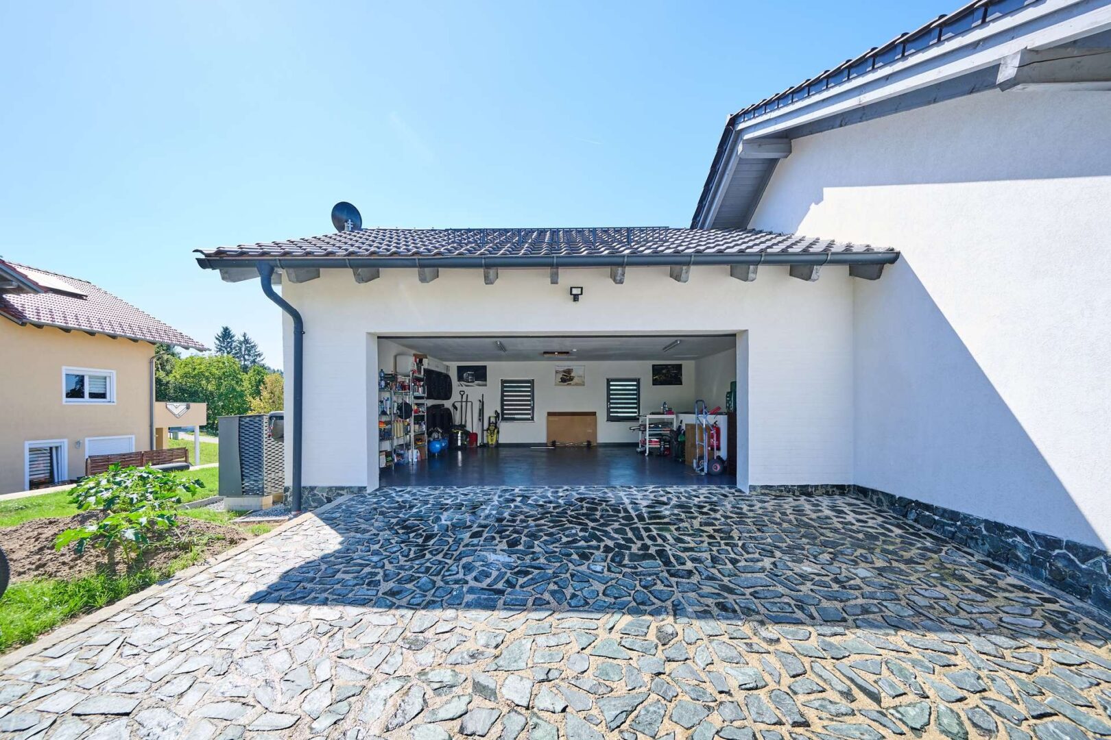 EFH Wiesenfelden Garage